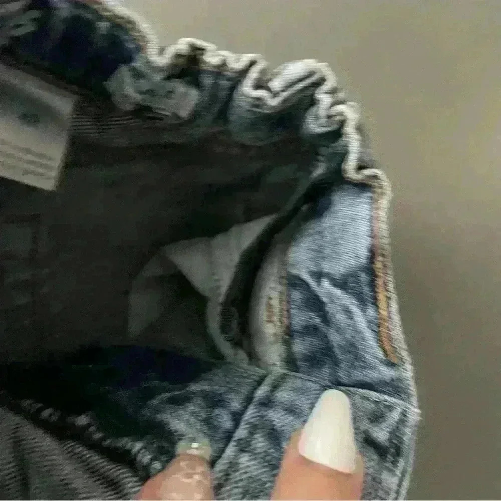 Oshkosh B'GOSH Jeans 👖 Size 4 kids - Picture 3 of 7